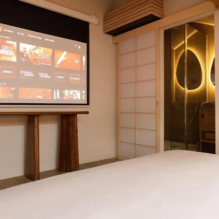 Lägenhet Ceva Sakura - Jacuzzi & Cinema Centre *